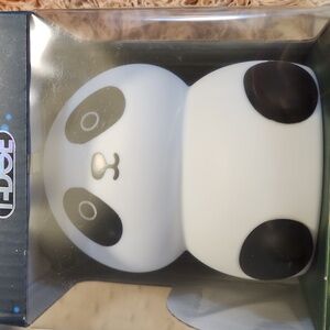 BNIB iEdge Squishy Panda Desk/nightlight
